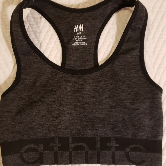 h&m sports bra